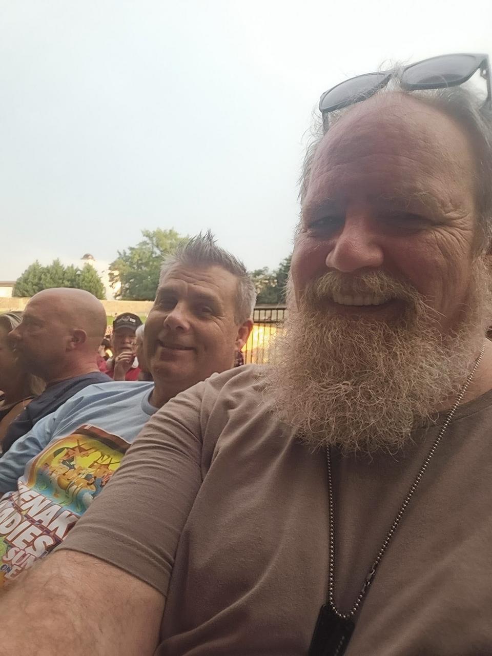 Matchbox Twenty at Cellairis Amphitheatre at Lakewood — first photo of the night, 8:02 PM