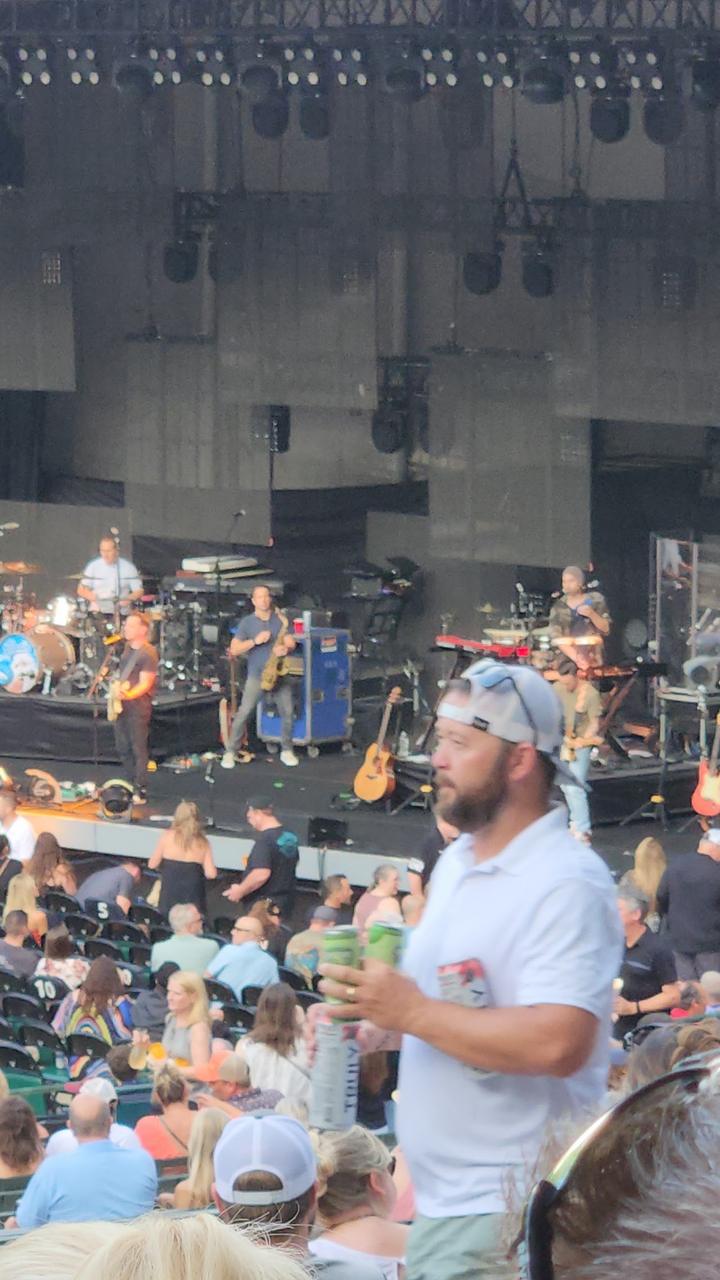 Goo Goo Dolls at Cadence Bank Amphitheatre at Chastain Park, Atlanta — first photo of the night, 7:17 PM
