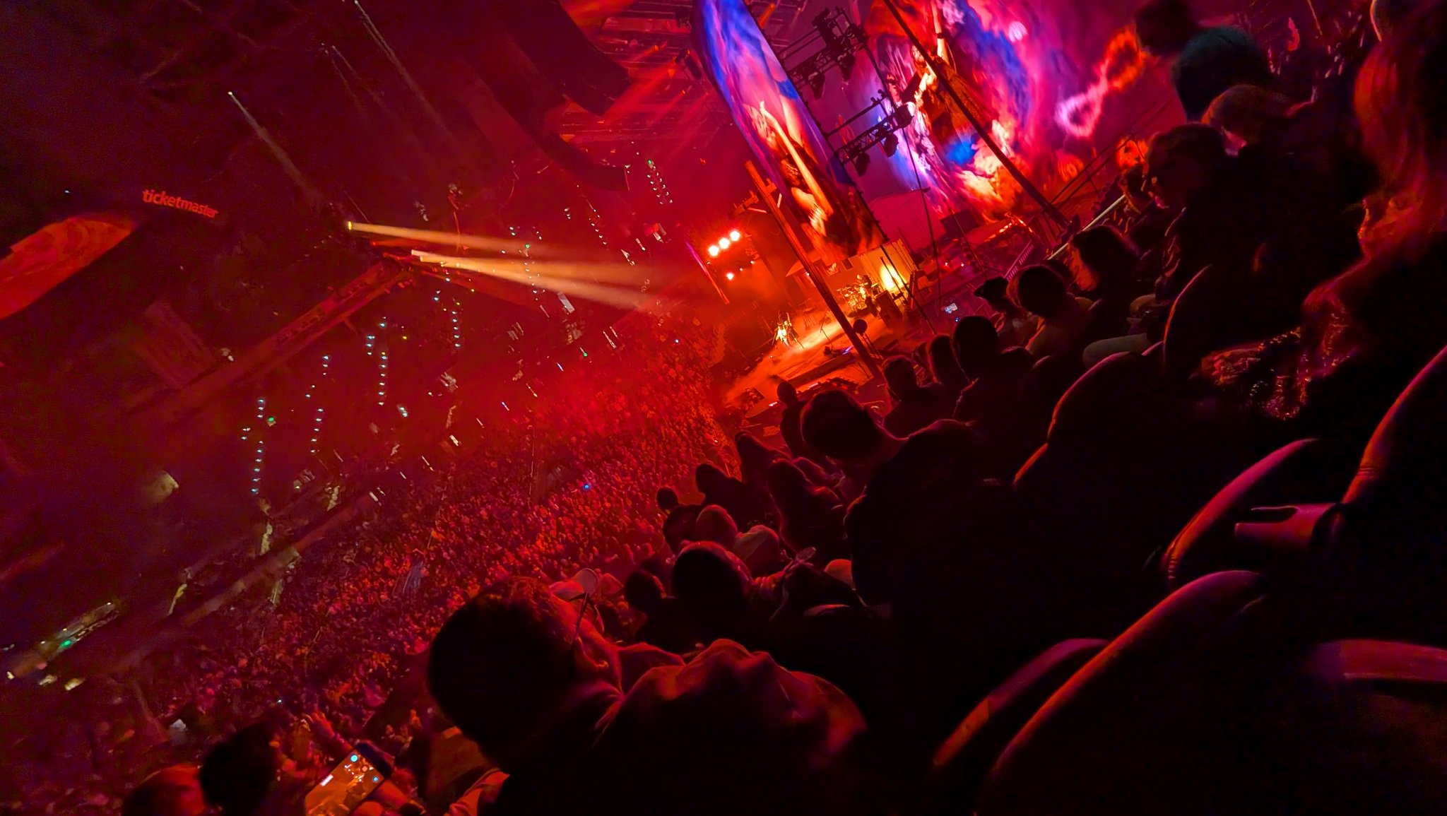 Weezer at State Farm Arena, photo taken at 10:31 PM